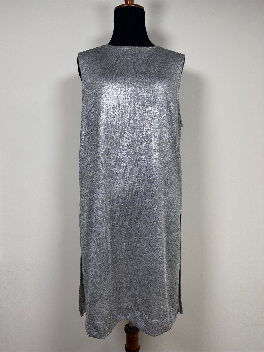 LA MADE Metallic Silver Sleeveless Shift Tunic Top